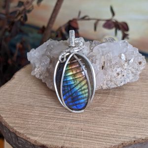 Pendentif Labradorite gravée Argent Massif