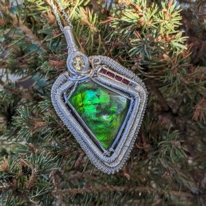 Pendentif Ammolite, Zircon, Grenats et Argent Massif