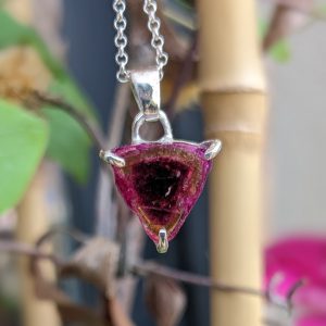 Pendentif Tranche de Tourmaline et Argent Massif